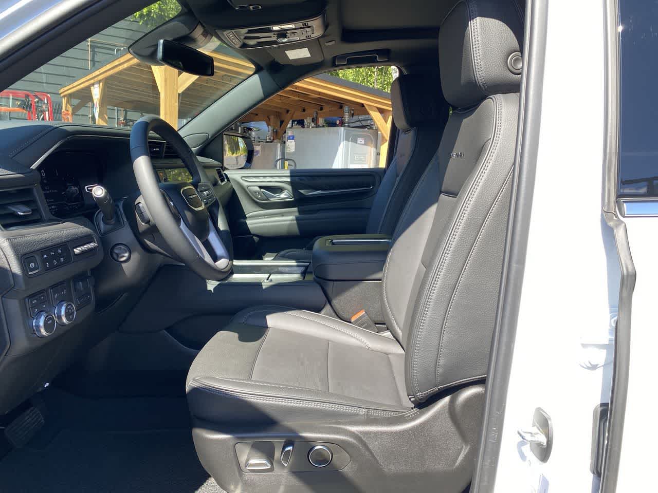 Thumbnail: 2024 GMC Yukon - 13