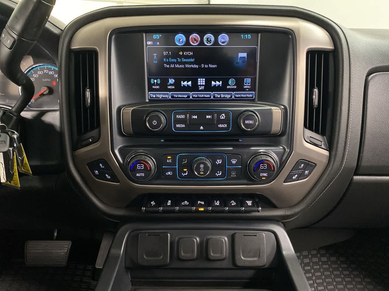 Thumbnail: 2018 GMC Sierra 3500 - 24