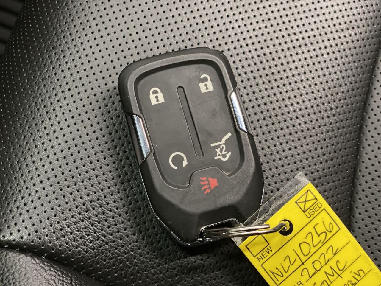 Thumbnail: 2022 GMC Terrain - 28