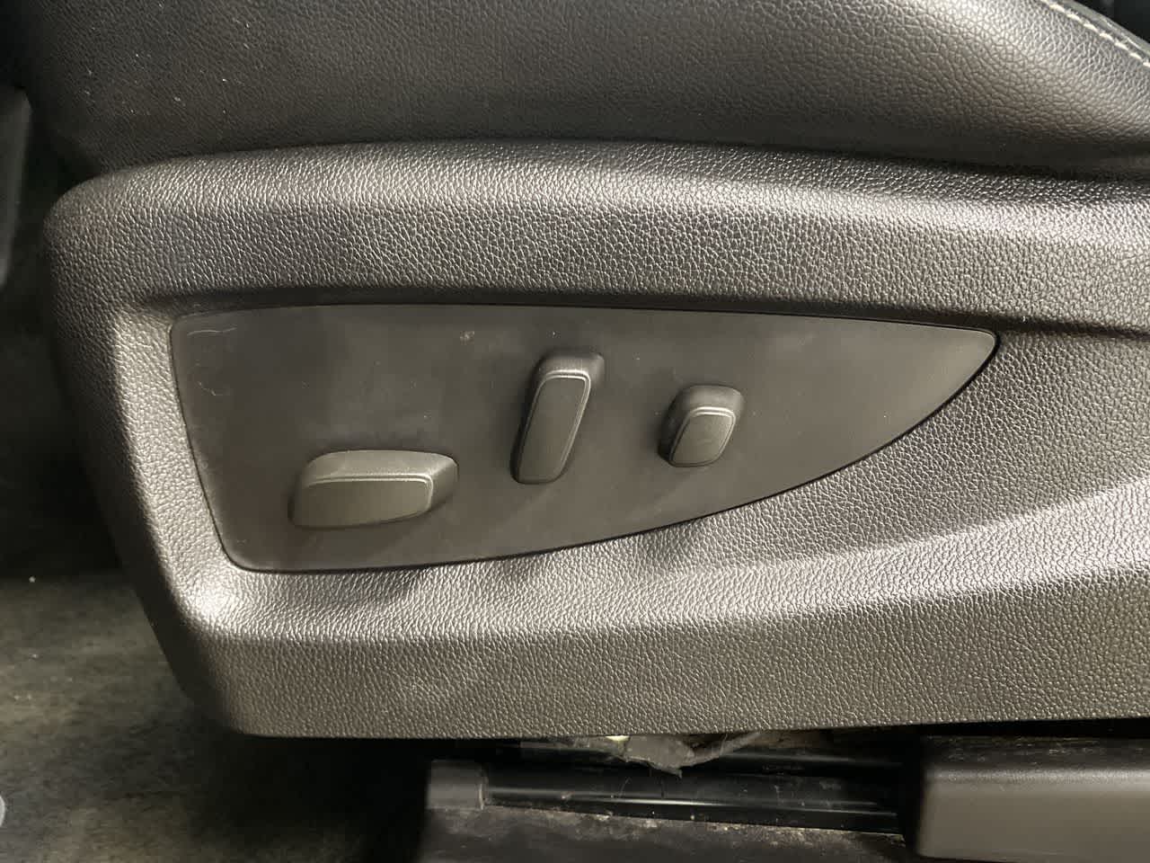 Thumbnail: 2015 GMC Sierra 1500 - 15