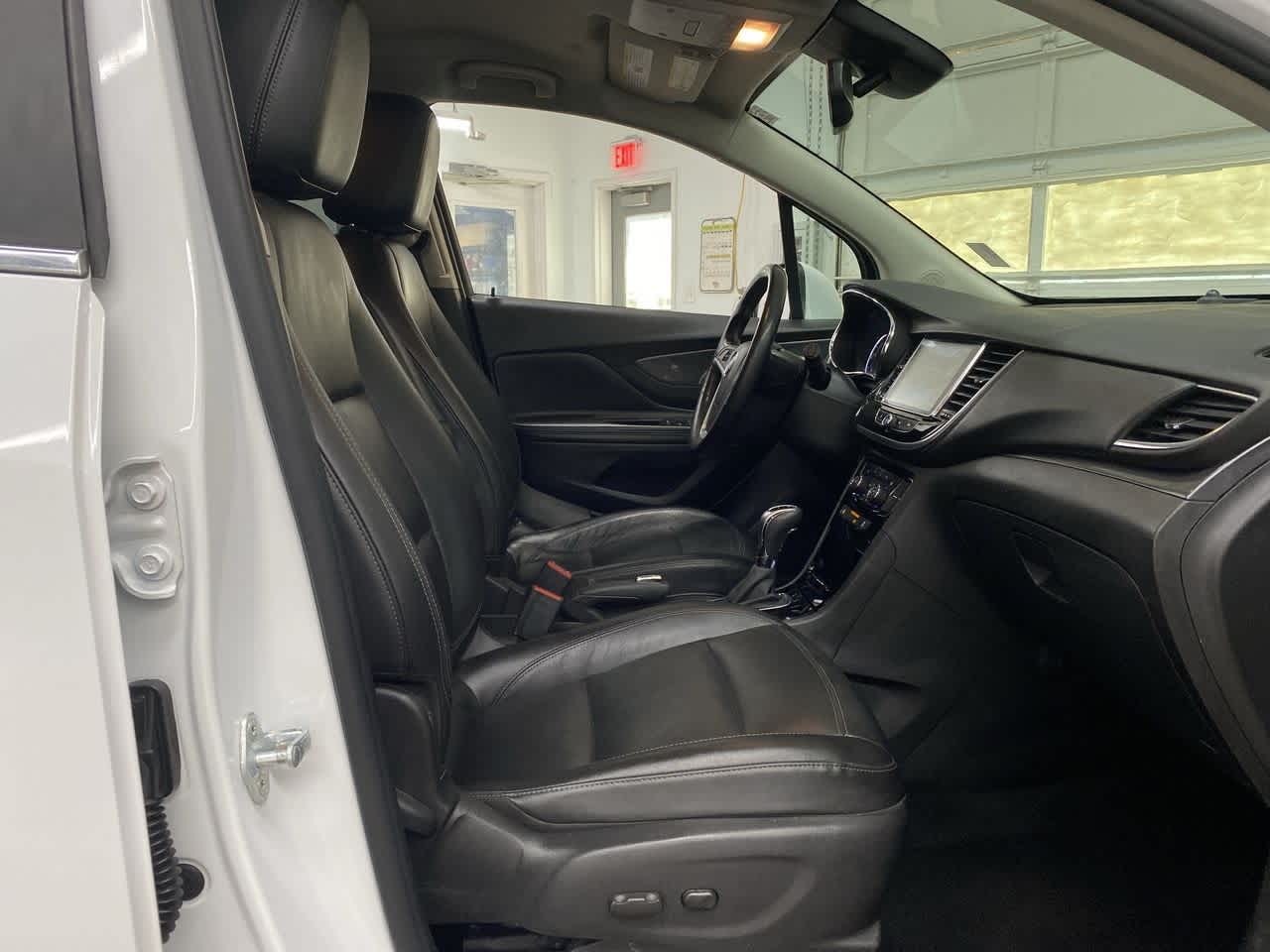 Thumbnail: 2020 Buick Encore - 19