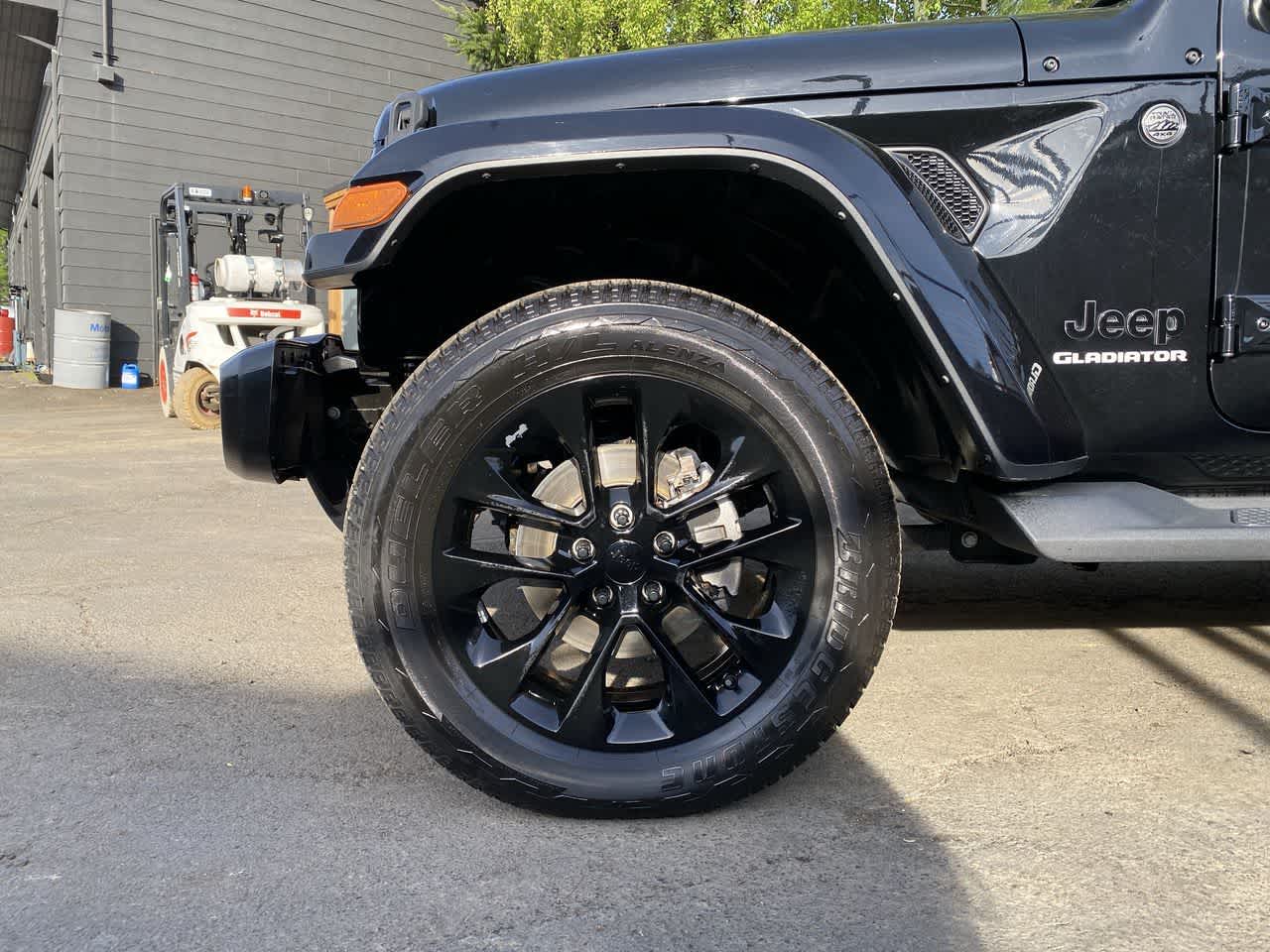 Thumbnail: 2021 Jeep Gladiator - 11