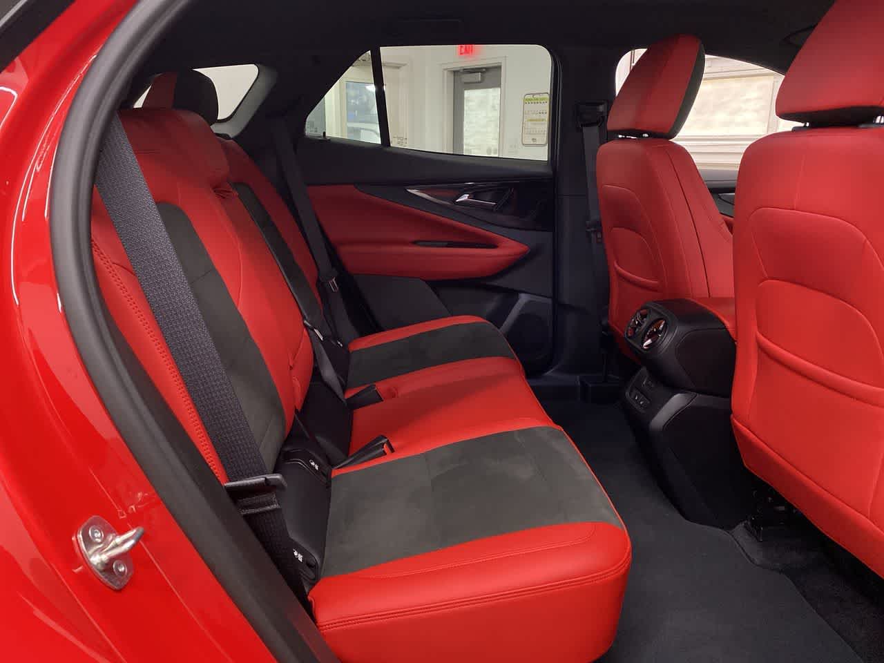 Thumbnail: 2024 Chevrolet Blazer EV - 18