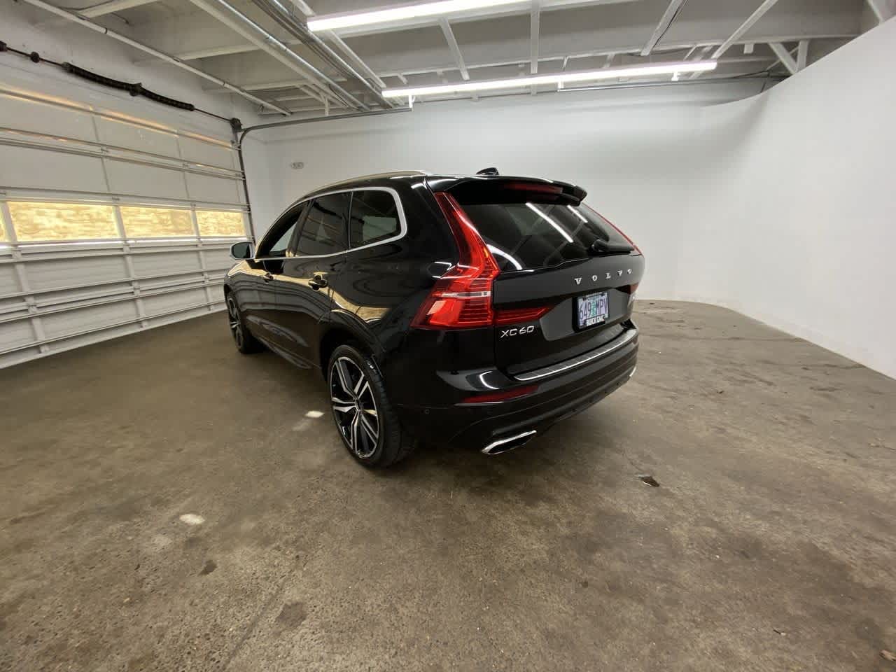 Thumbnail: 2019 Volvo XC60 - 4