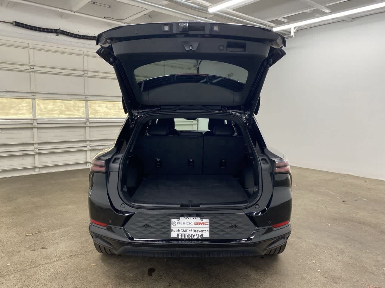 Thumbnail: 2024 Chevrolet Equinox - 29