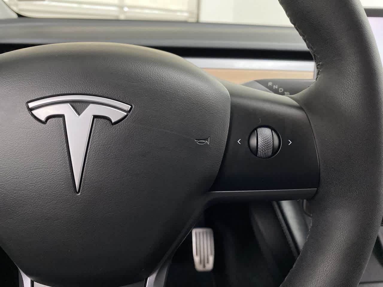 Thumbnail: 2023 Tesla Model Y - 20