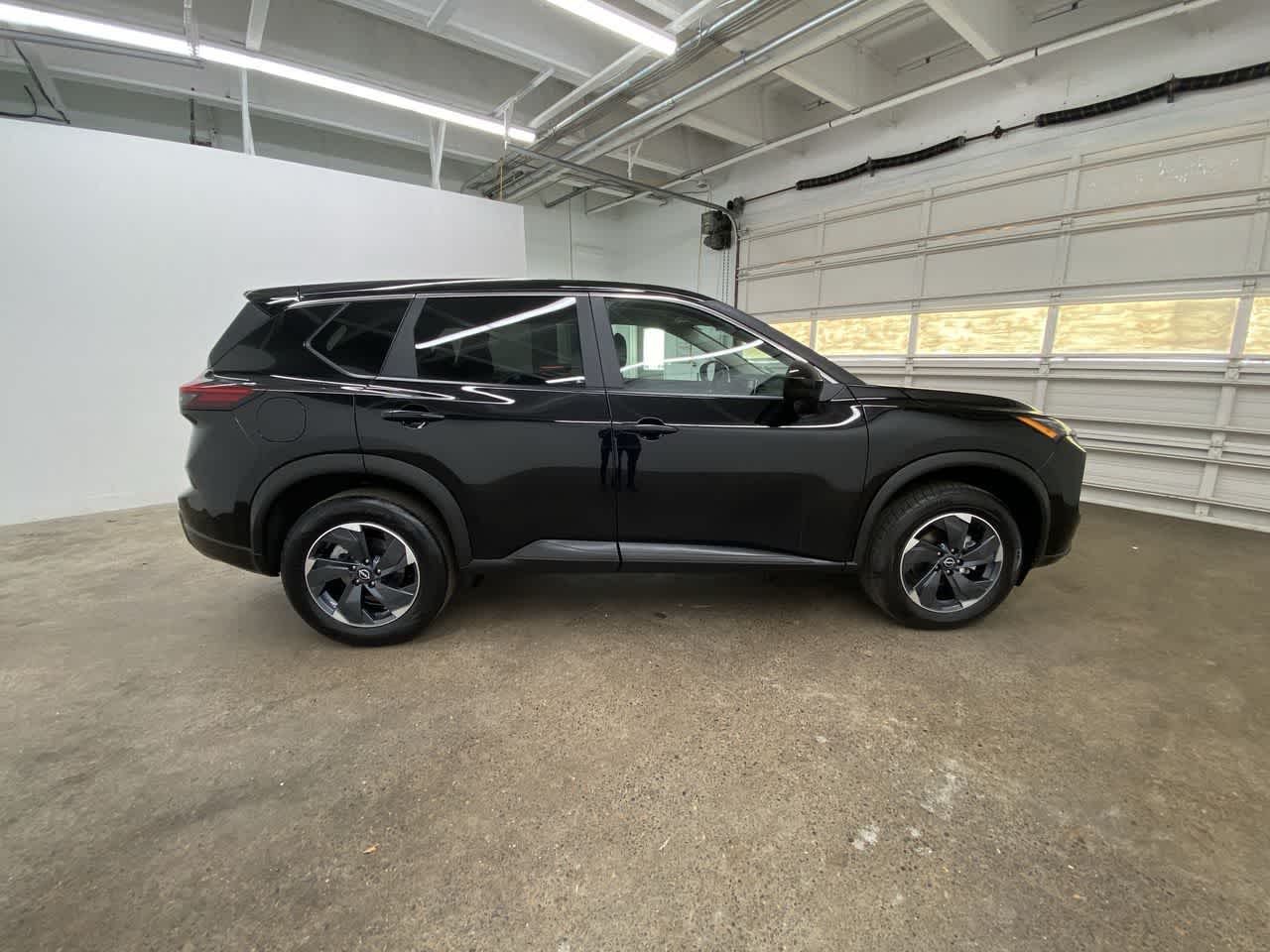 Thumbnail: 2025 Nissan Rogue - 7