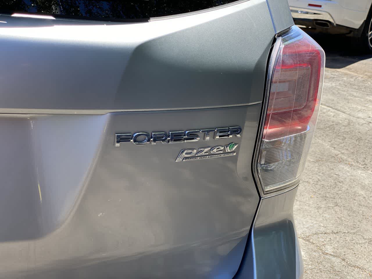 Thumbnail: 2017 Subaru Forester - 11