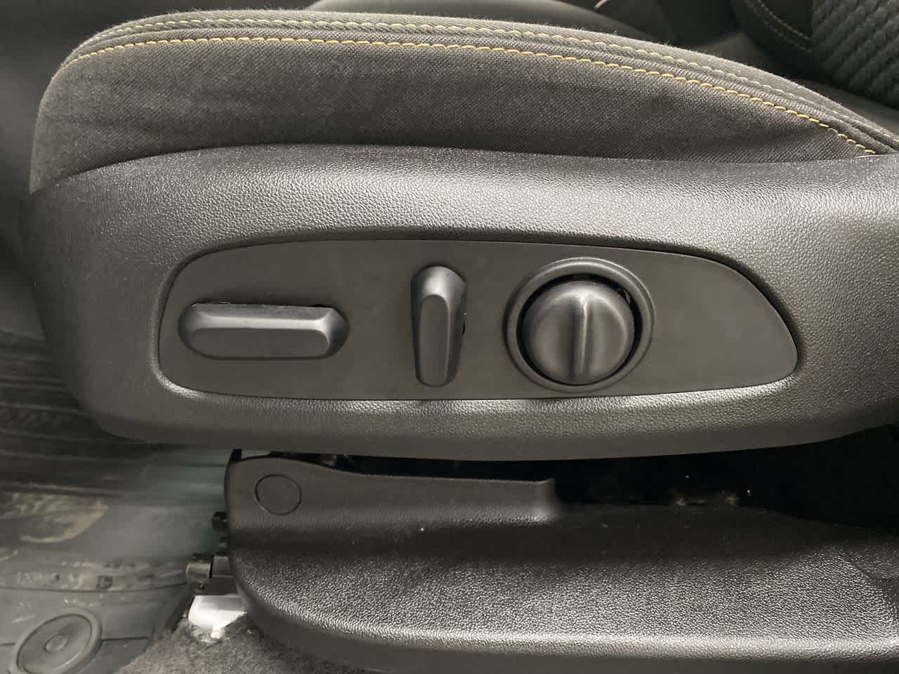 Thumbnail: 2019 GMC Terrain - 14