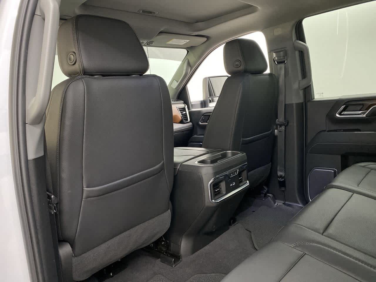 Thumbnail: 2024 GMC Sierra 2500 - 15