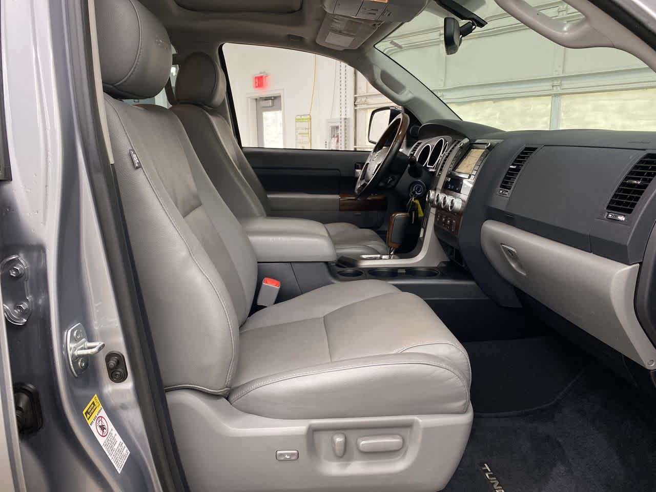 Thumbnail: 2013 Toyota Tundra - 18