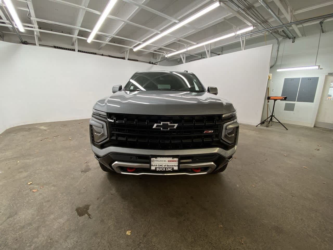 Thumbnail: 2025 Chevrolet Tahoe - 9