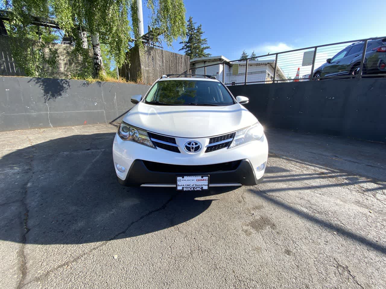 Thumbnail: 2014 Toyota RAV4 - 9