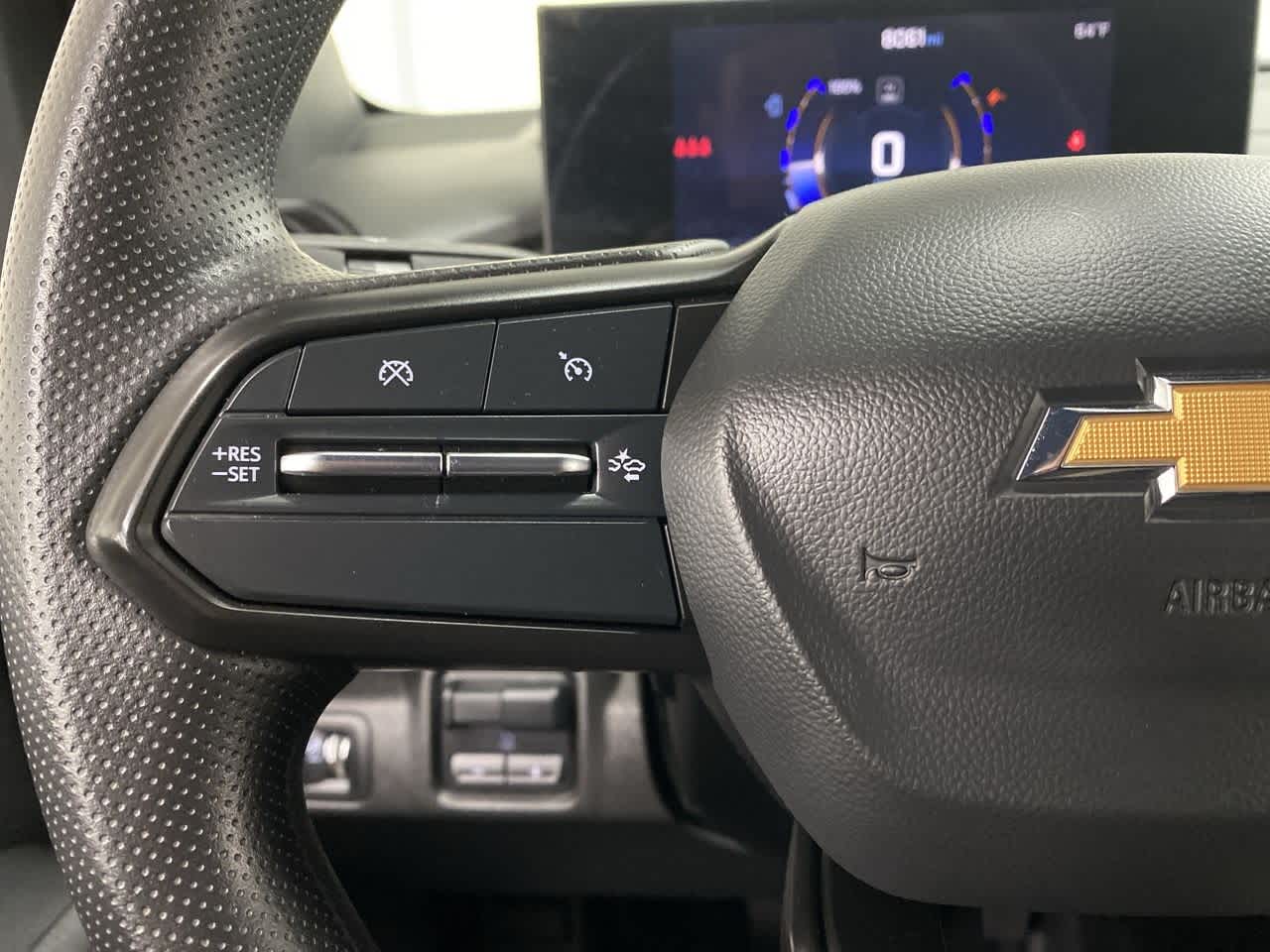 Thumbnail: 2024 Chevrolet Silverado EV - 20