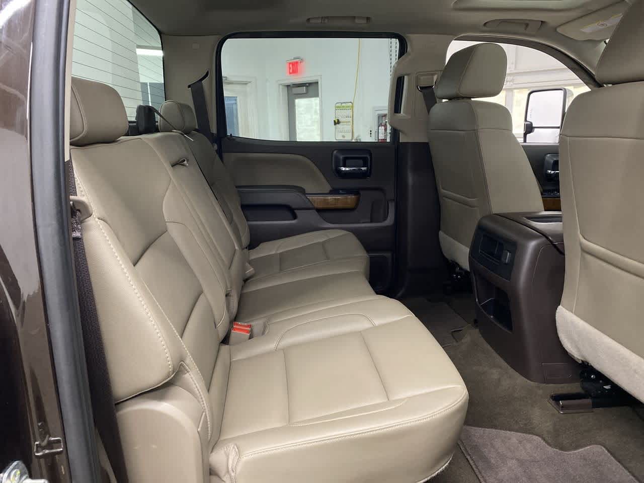 Thumbnail: 2018 GMC Sierra 2500 - 18