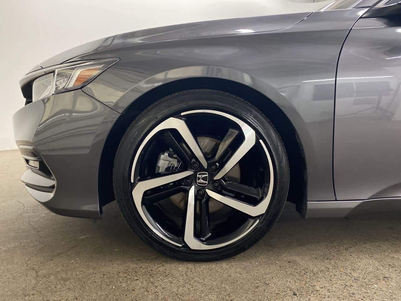 Thumbnail: 2018 Honda Accord - 12