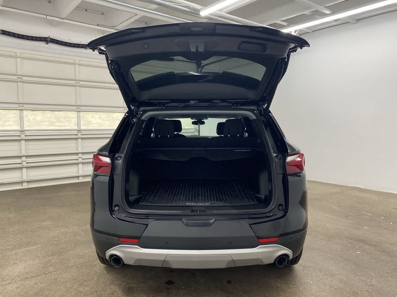 Thumbnail: 2019 Chevrolet Blazer - 29