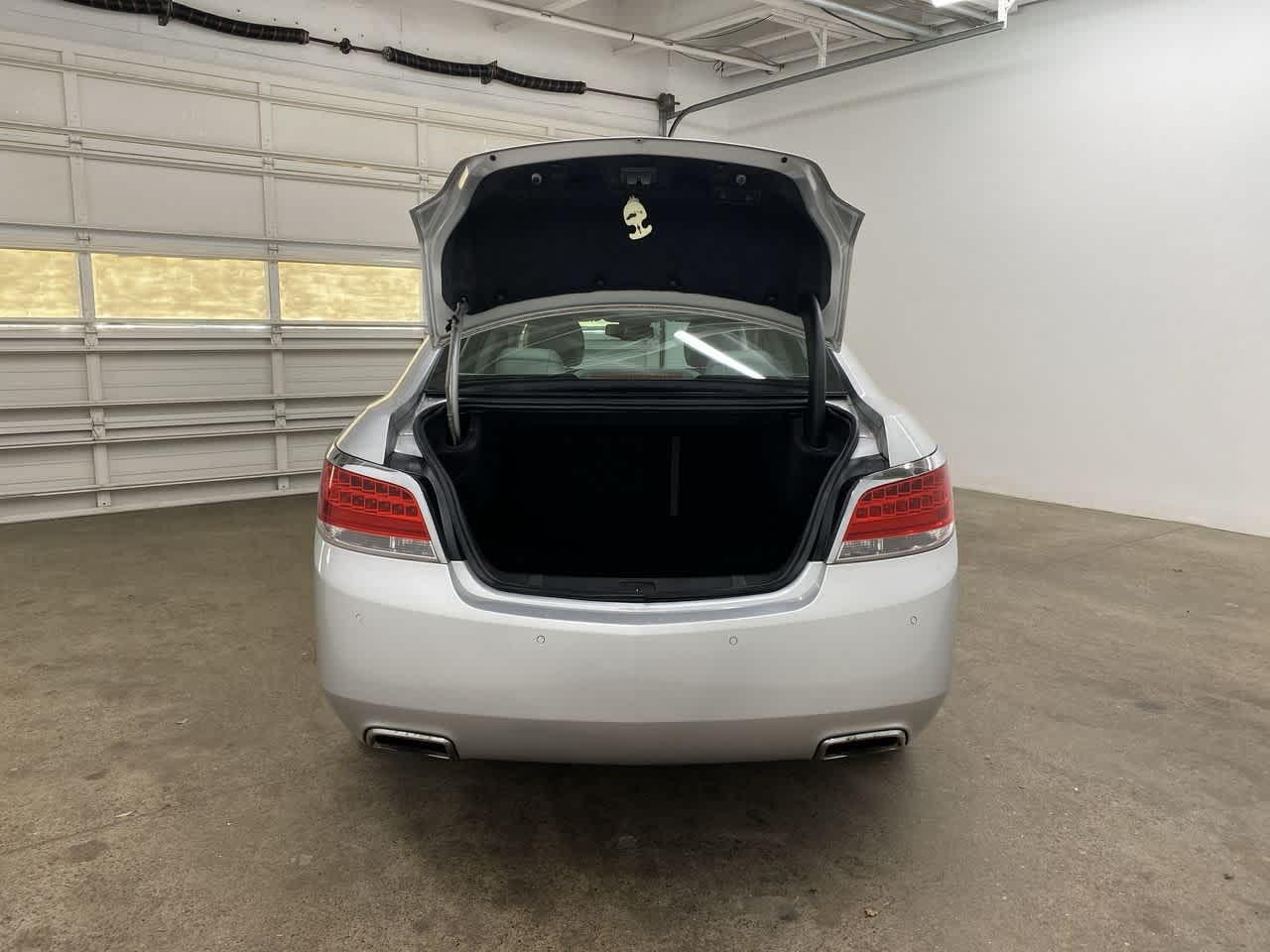 Thumbnail: 2012 Buick LaCrosse - 30