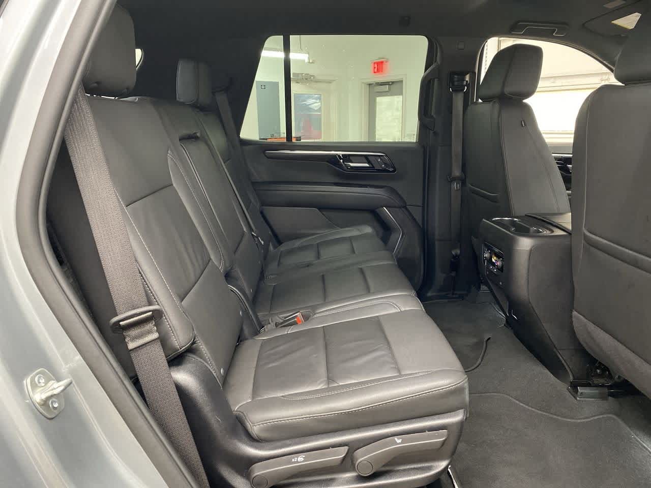 Thumbnail: 2025 Chevrolet Tahoe - 17