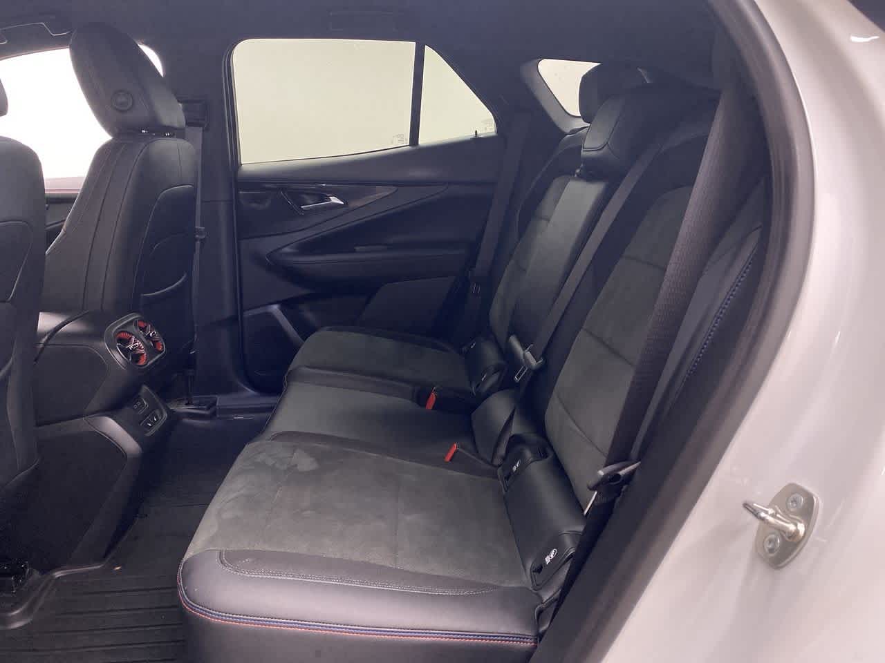 Thumbnail: 2024 Chevrolet Blazer EV - 18