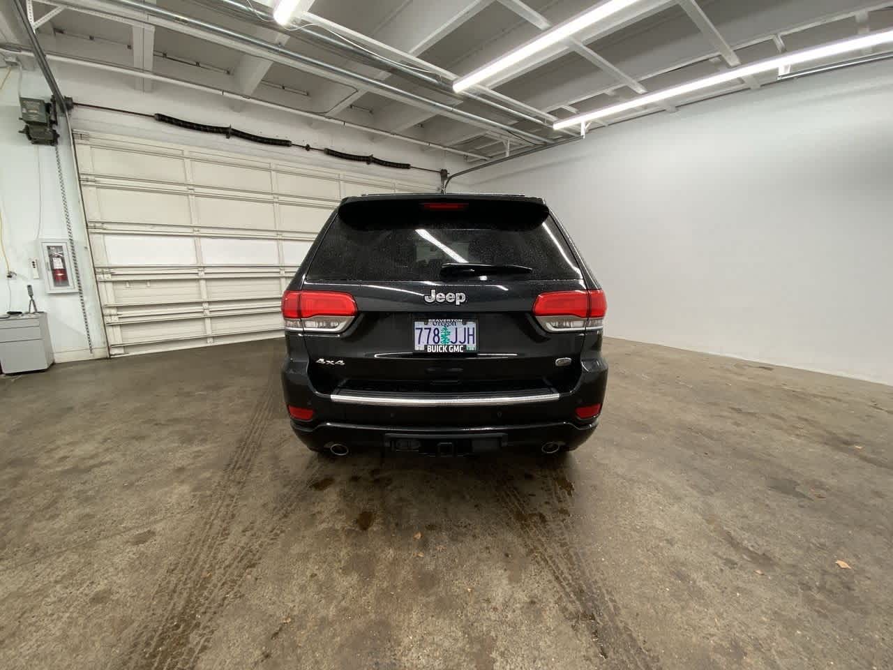 Thumbnail: 2016 Jeep Grand Cherokee - 5