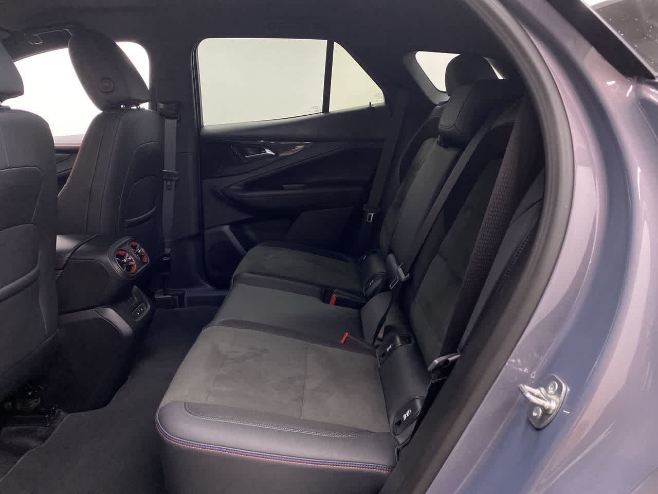 Thumbnail: 2024 Chevrolet Blazer EV - 17