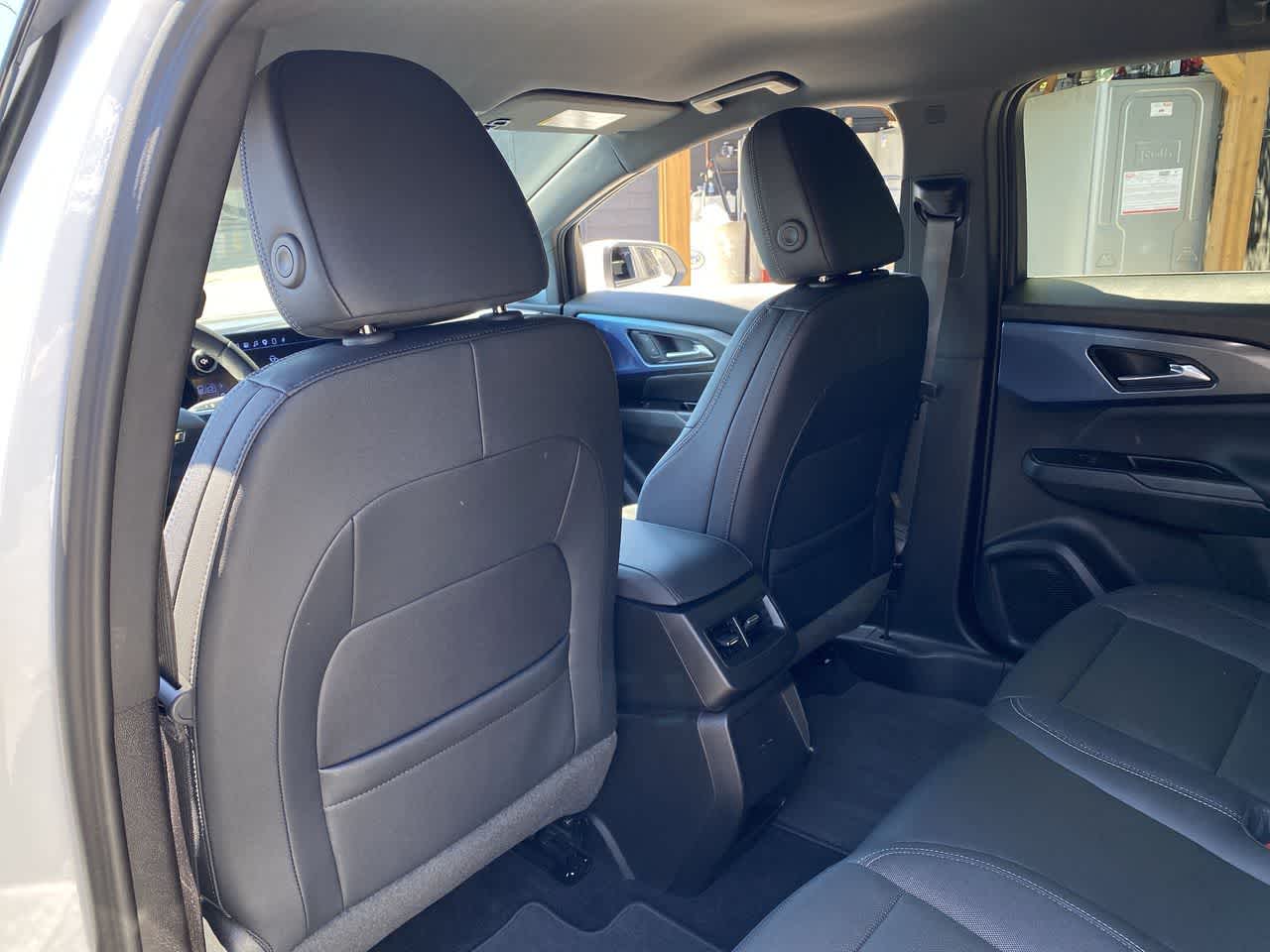 Thumbnail: 2024 Chevrolet Equinox - 15