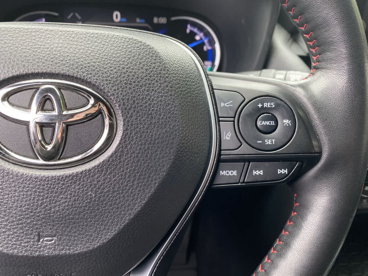 Thumbnail: 2023 Toyota RAV4 - 22