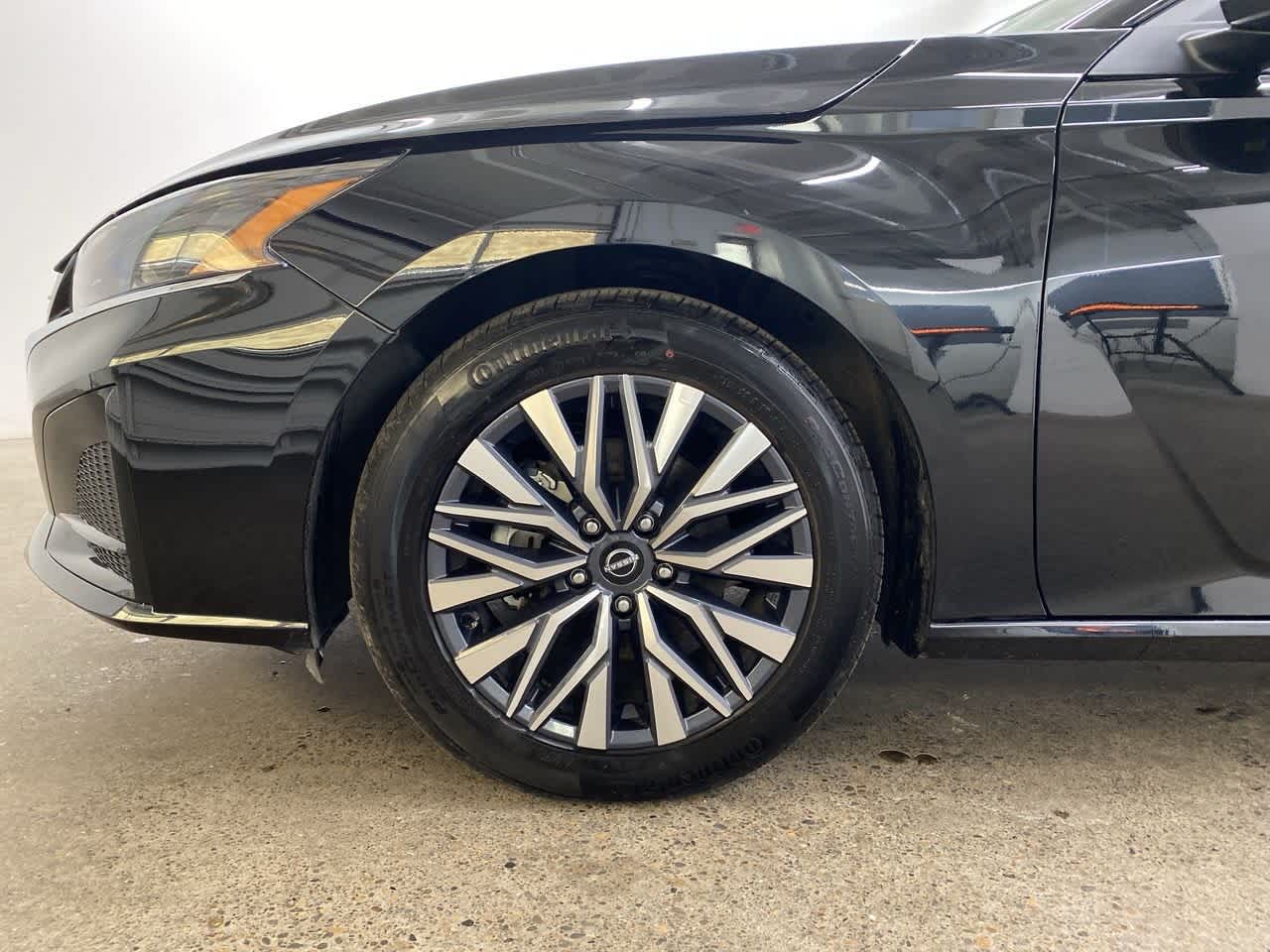 Thumbnail: 2025 Nissan Altima - 11