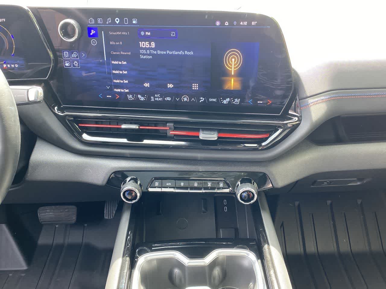 Thumbnail: 2025 Chevrolet Silverado EV - 23