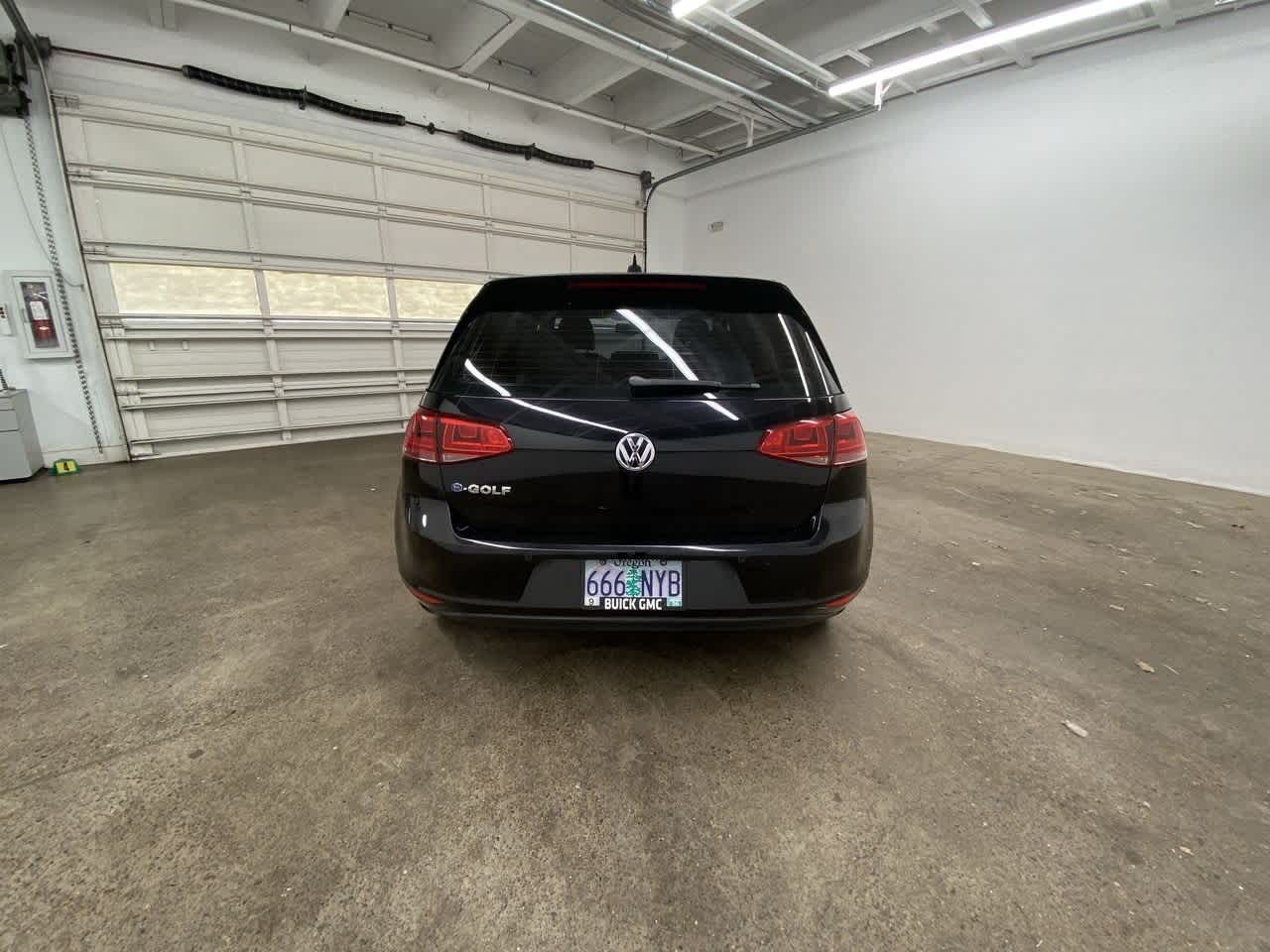 2015 Volkswagen e-Golf SEL Premium 5
