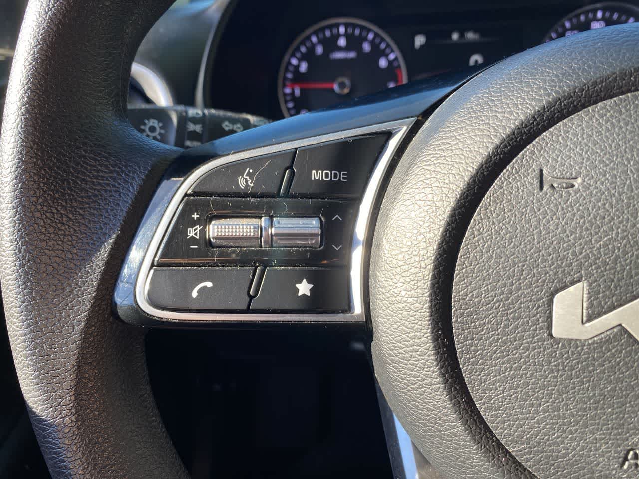 Thumbnail: 2024 Kia Forte - 20