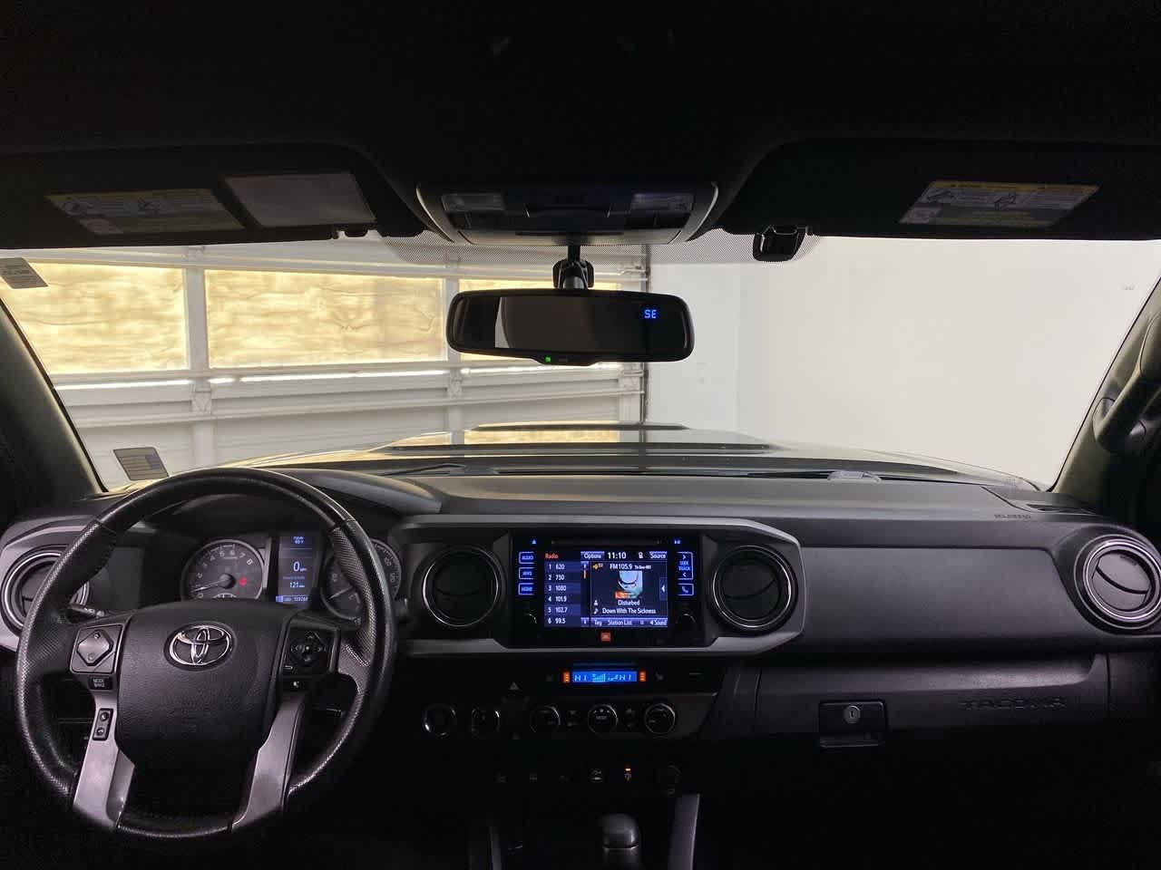 Thumbnail: 2016 Toyota Tacoma - 12