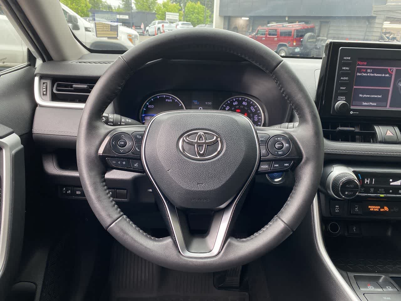 Thumbnail: 2021 Toyota RAV4 - 18