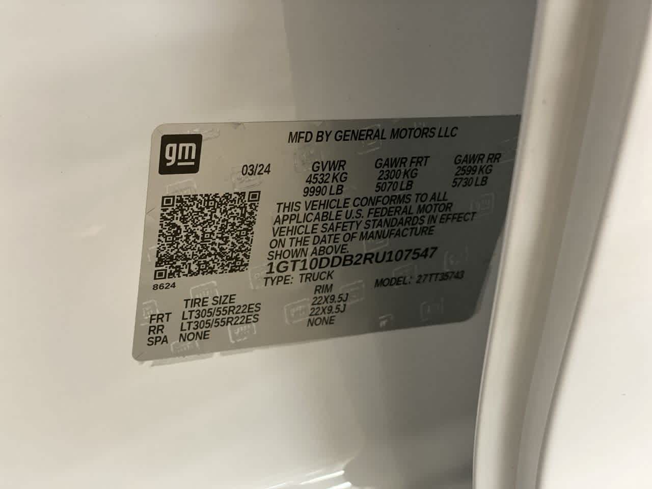 Thumbnail: 2024 GMC Hummer EV - 31