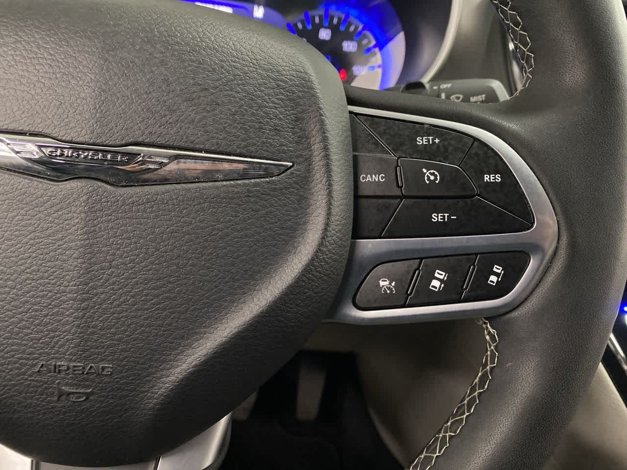 Thumbnail: 2024 Chrysler Pacifica - 21