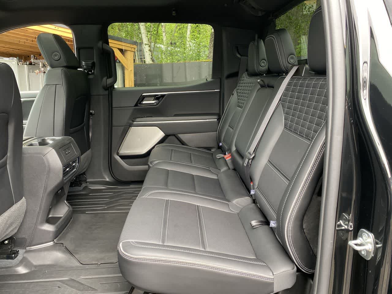 Thumbnail: 2025 GMC Sierra EV - 16