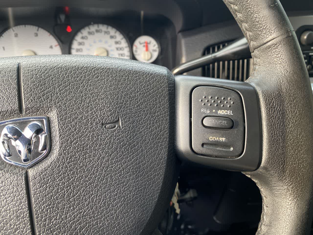 Thumbnail: 2004 Dodge Ram 3500 - 21