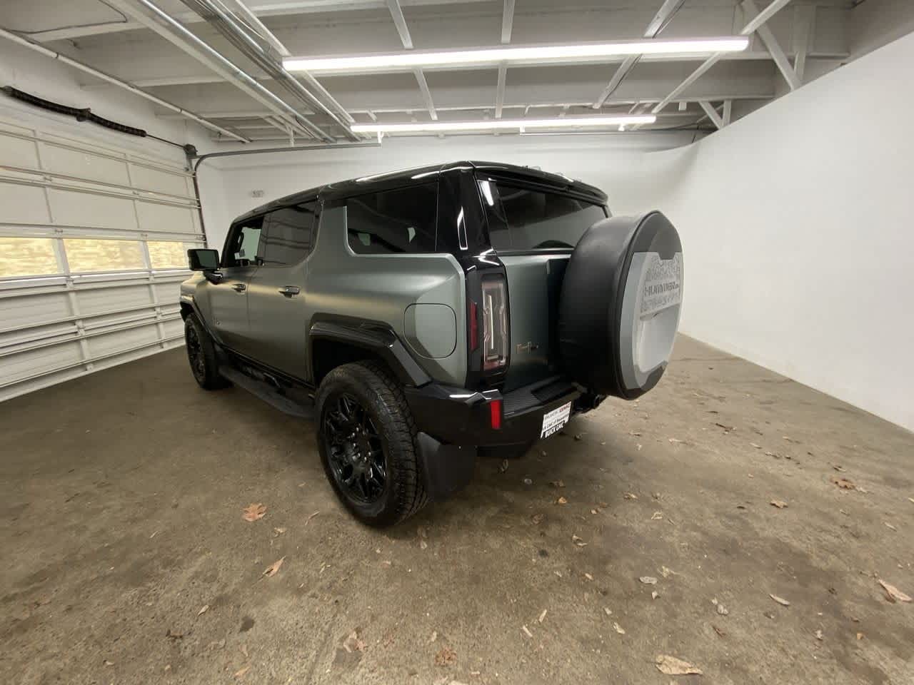 Thumbnail: 2024 GMC Hummer EV - 4