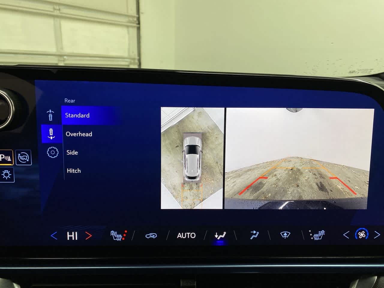 Thumbnail: 2025 Chevrolet Equinox - 24