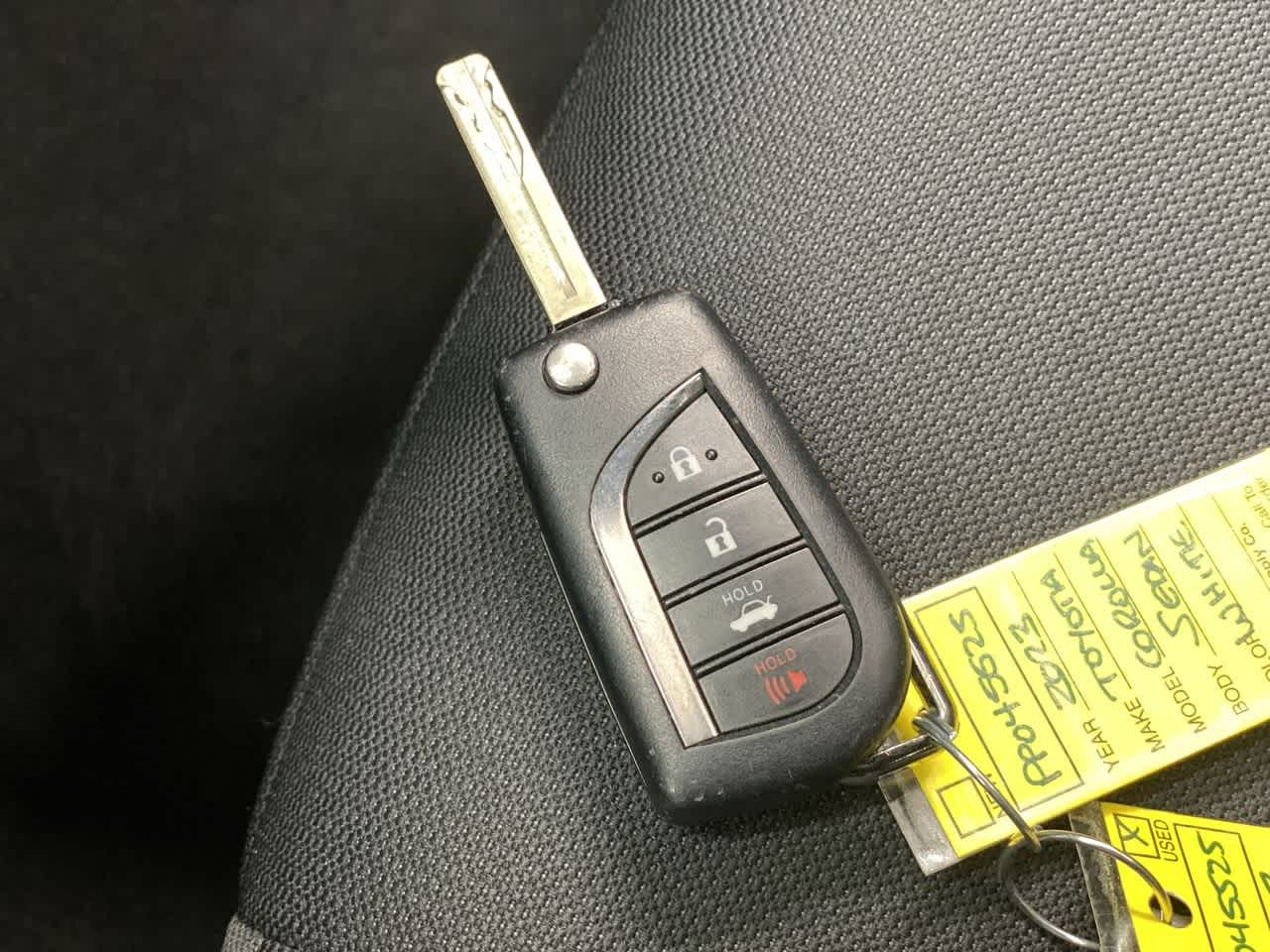 Thumbnail: 2023 Toyota Corolla - 29