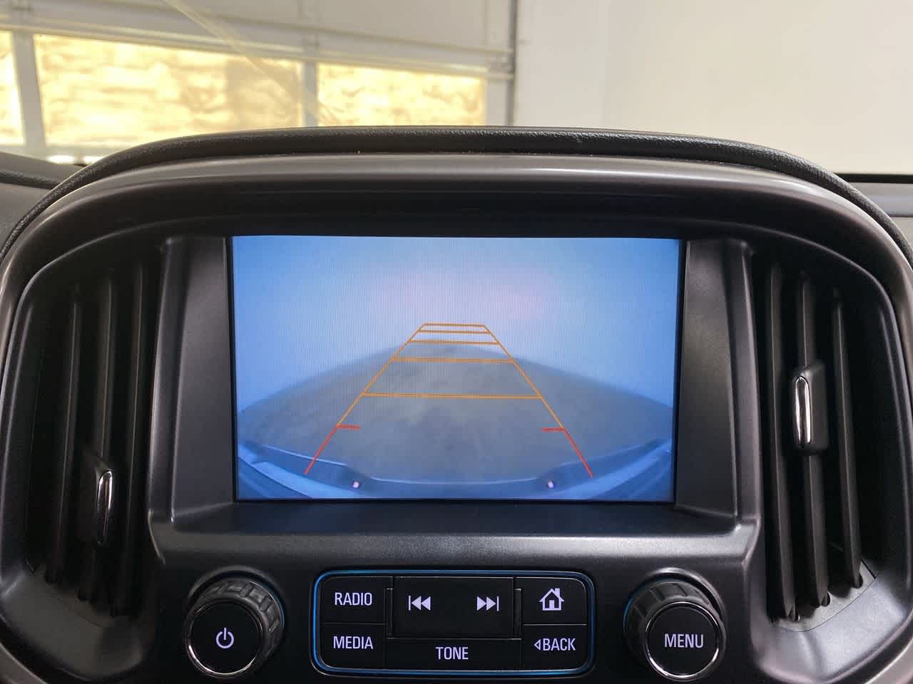 Thumbnail: 2017 GMC Canyon - 25