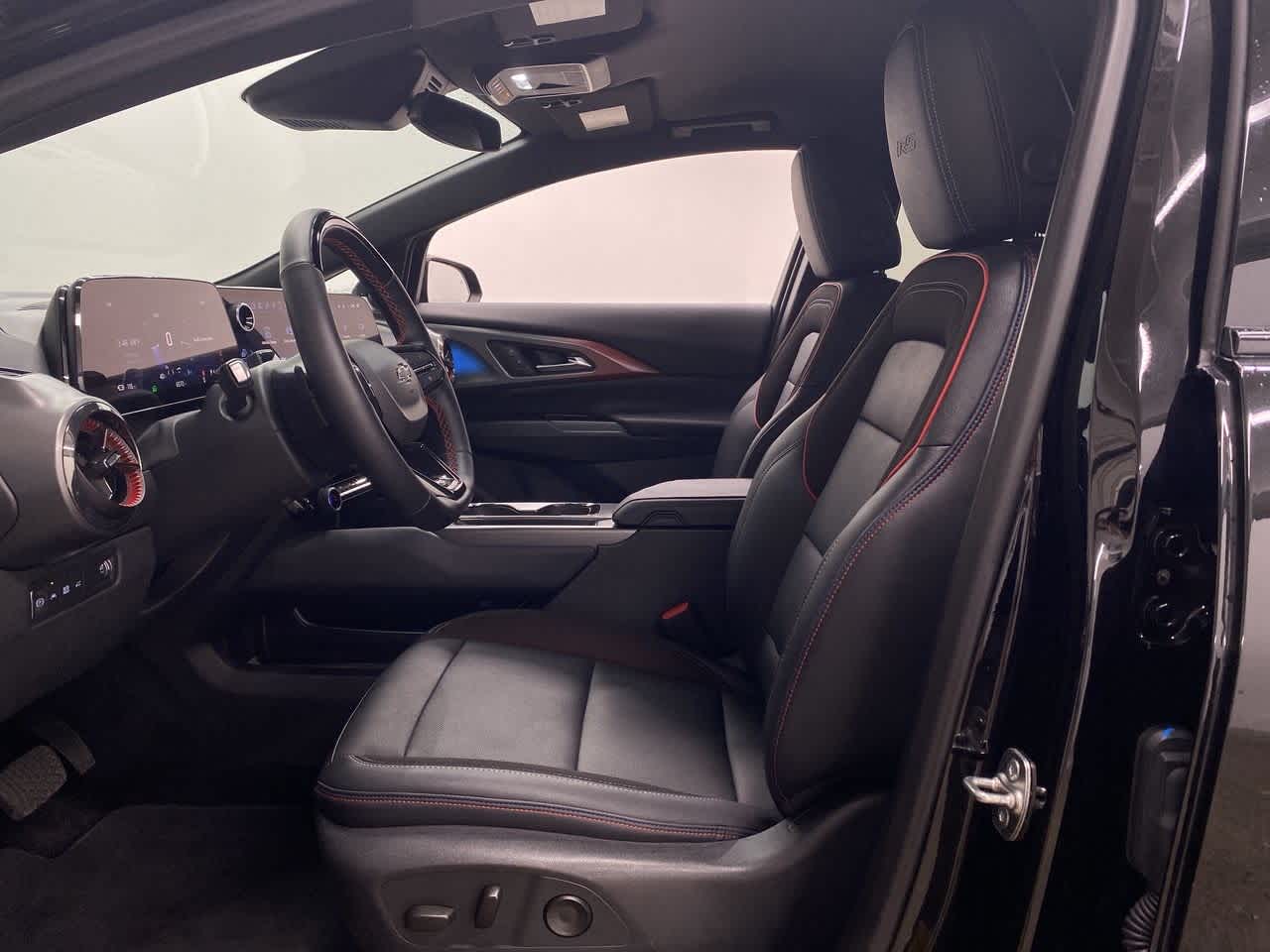 Thumbnail: 2024 Chevrolet Equinox - 15