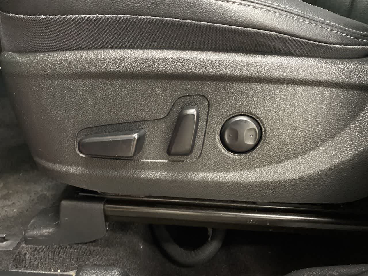 Thumbnail: 2023 Hyundai Santa Fe - 14