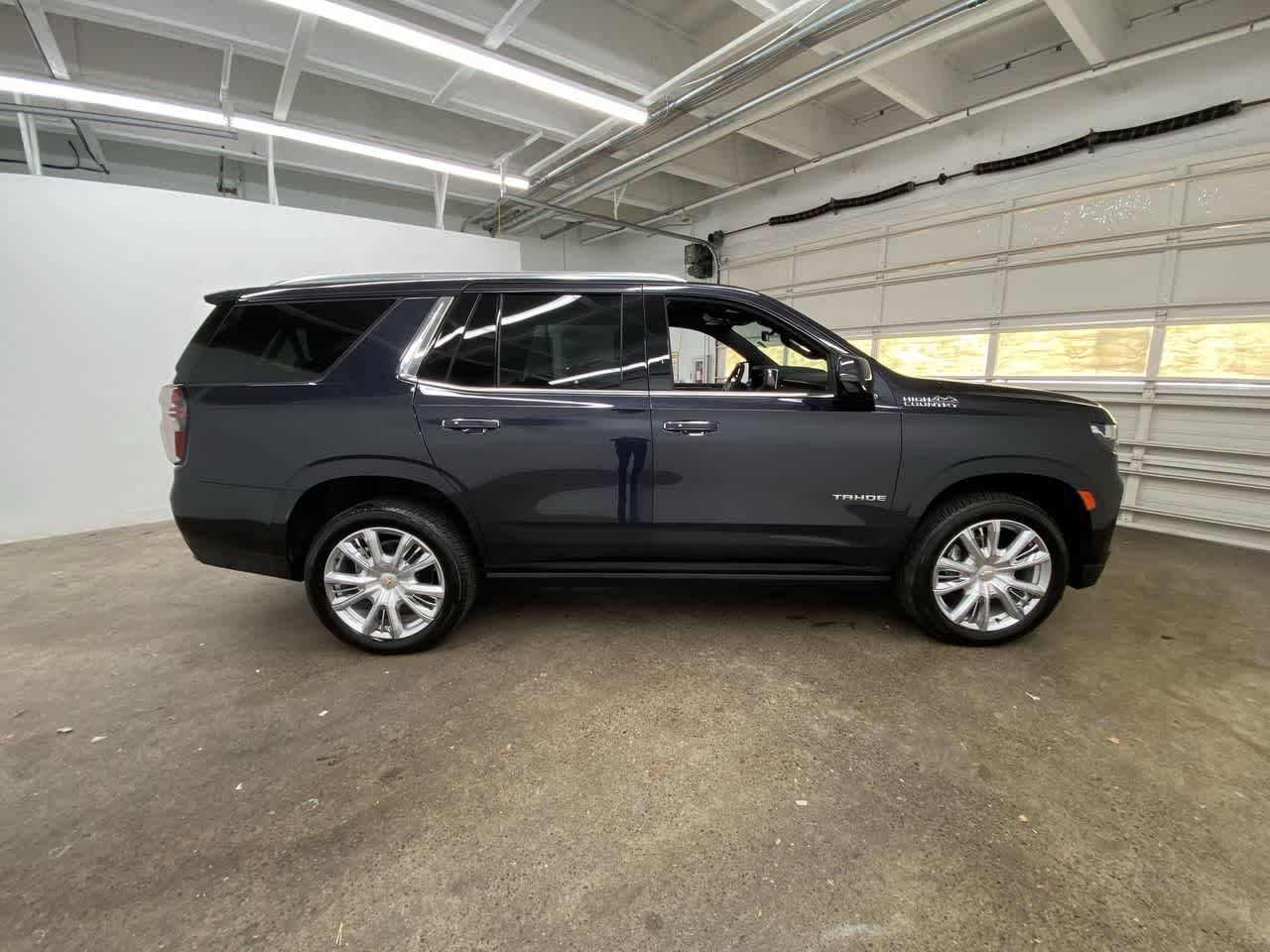 Thumbnail: 2024 Chevrolet Tahoe - 7
