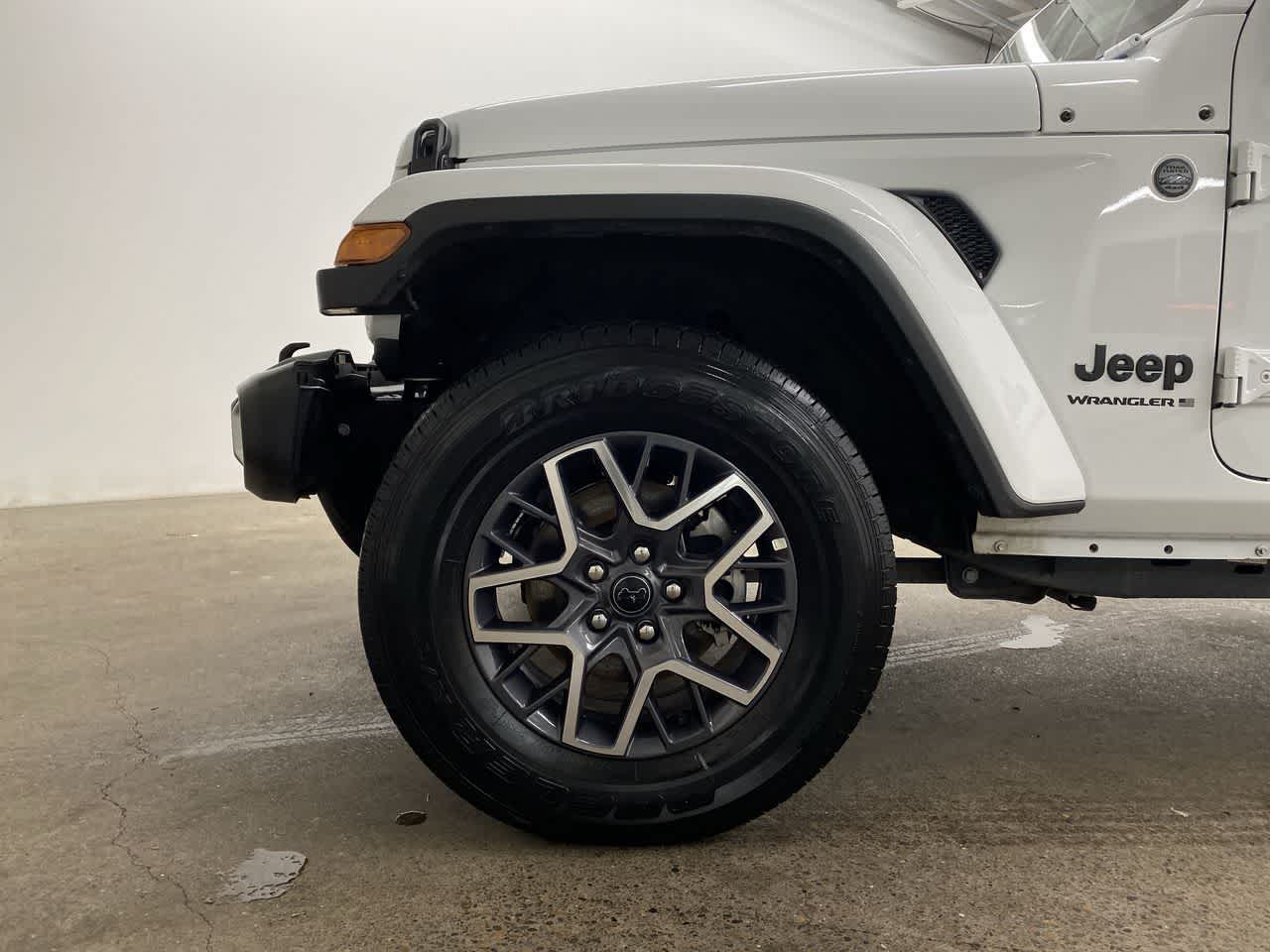 Thumbnail: 2025 Jeep Wrangler - 11