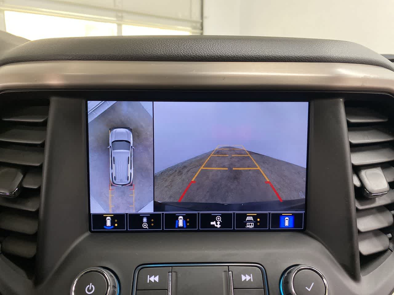 Thumbnail: 2022 GMC Acadia - 25