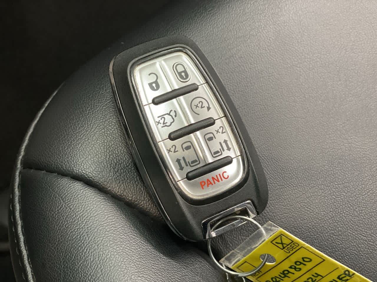 Thumbnail: 2024 Chrysler Pacifica - 27