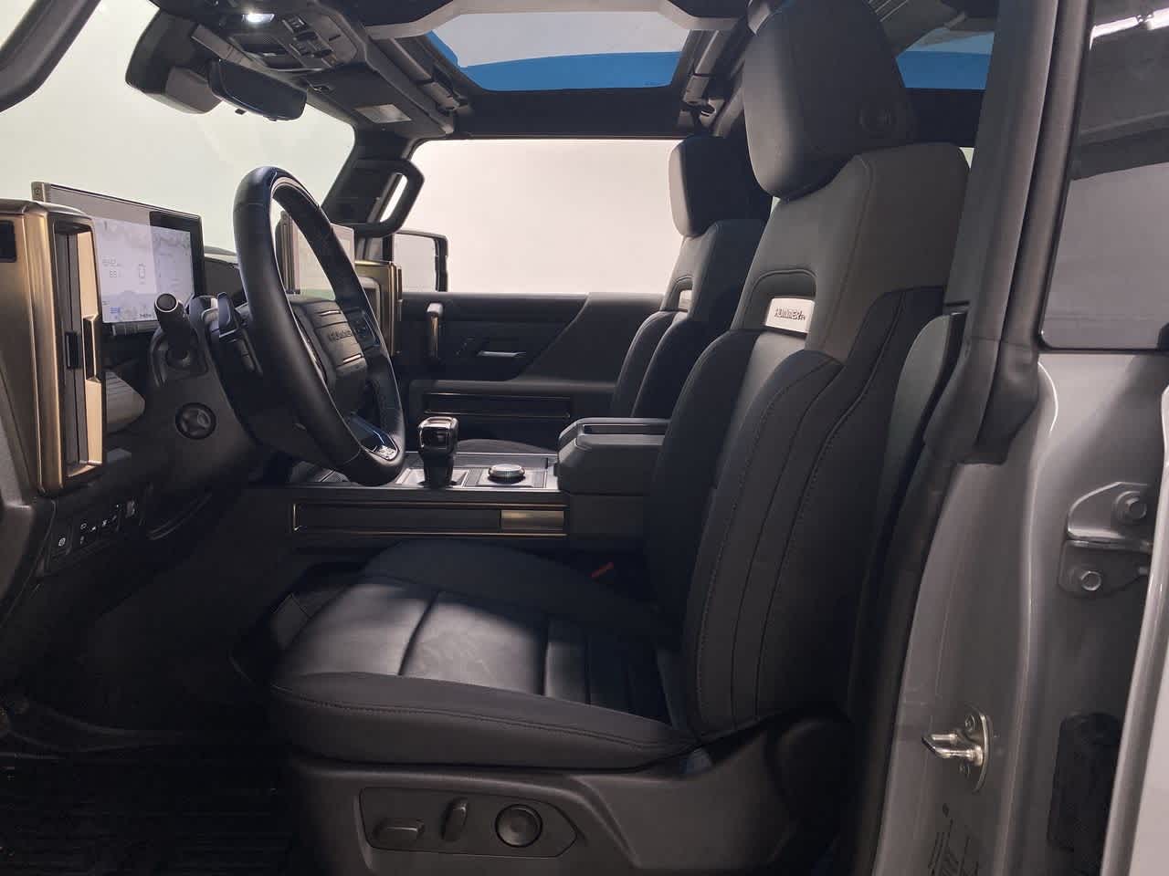 Thumbnail: 2024 GMC Hummer EV - 13