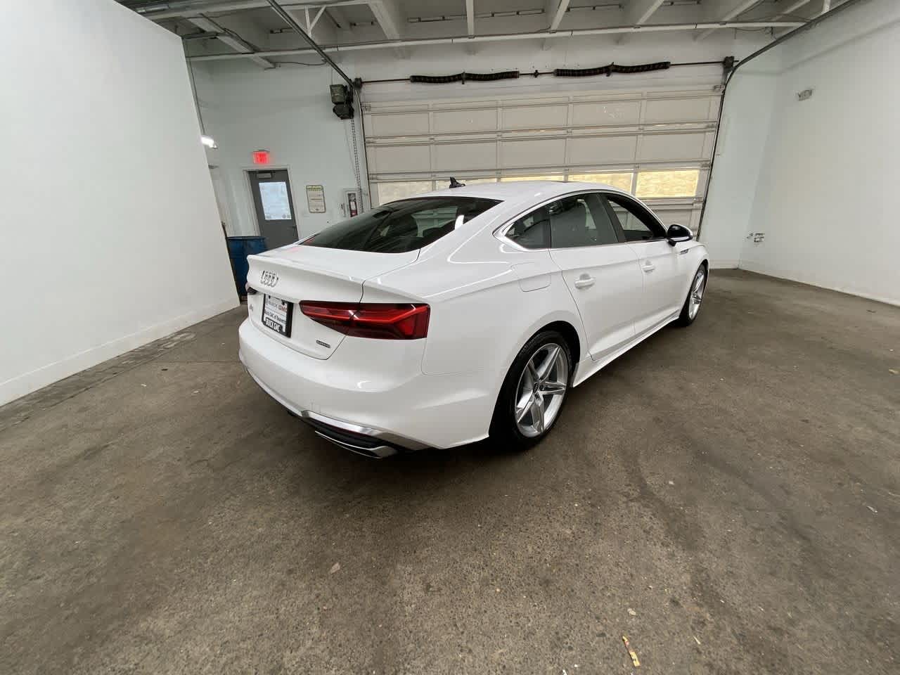 Thumbnail: 2021 Audi A5 - 6